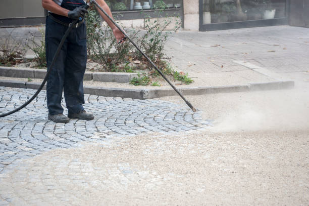 Best Pool Deck Cleaning  in Avon, PA